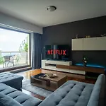 With A View Residence - Luxury Apartament - Panoramic View Over The City